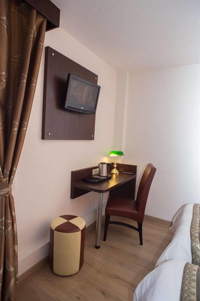 Milton Hotel Neuilly-Plaisance Zewnętrze zdjęcie