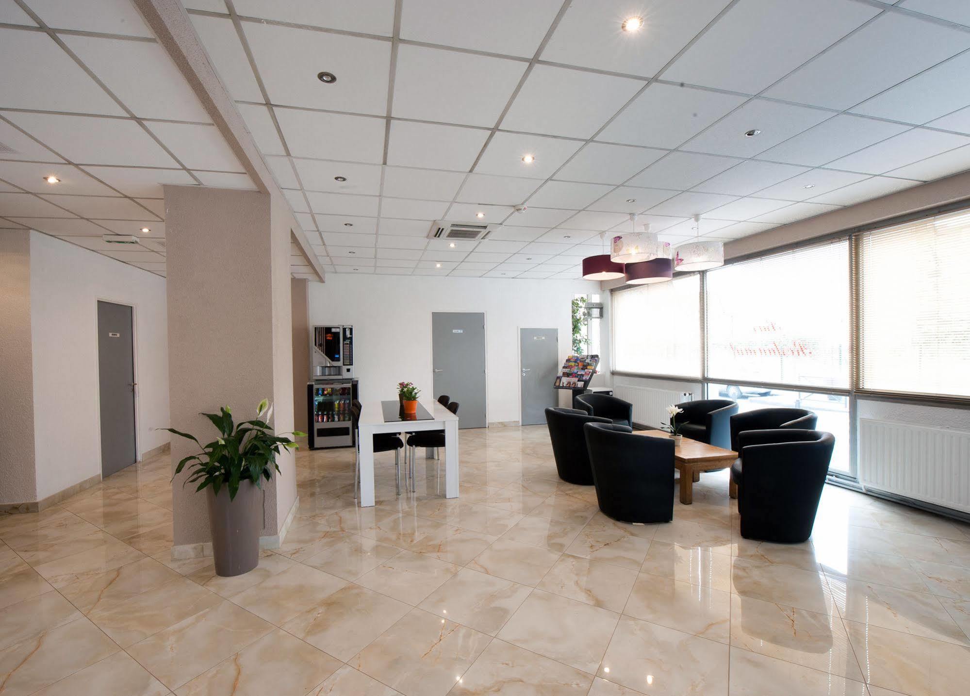 Milton Hotel Neuilly-Plaisance Zewnętrze zdjęcie